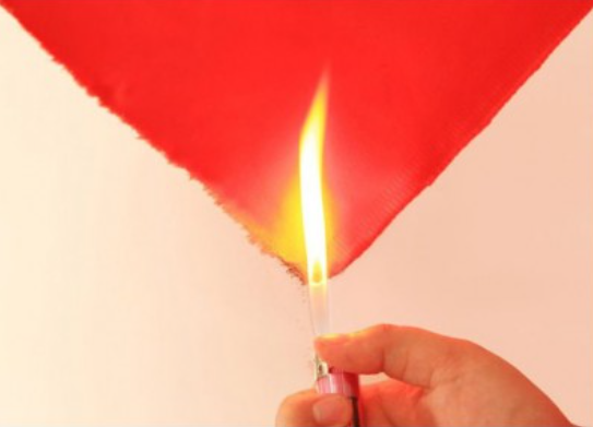 직물에 일반적으로 사용되는 불꽃 지연자는 무엇입니까?