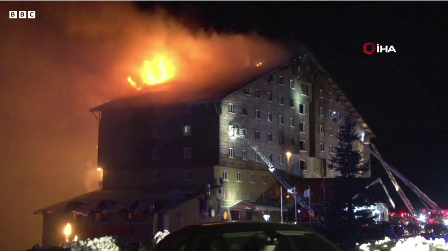 터키 화재로부터의 교훈 : Xusen Flame 지연자는 어떻게 건물을위한 더 강한 화재 벽을 건설합니까?